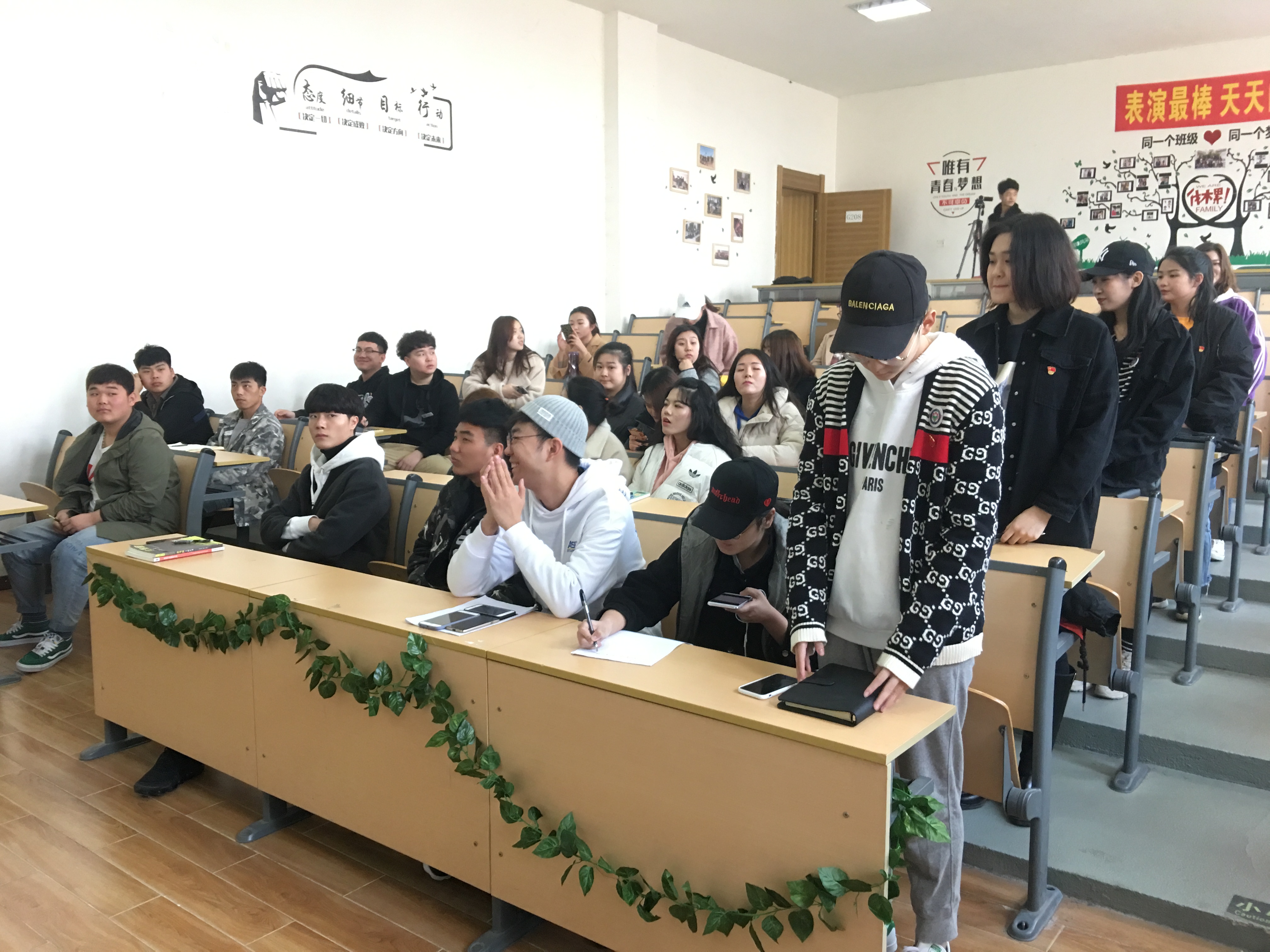 影传党支部组织入党积极分子会议材料入党、行为入党、思想入党 (1)